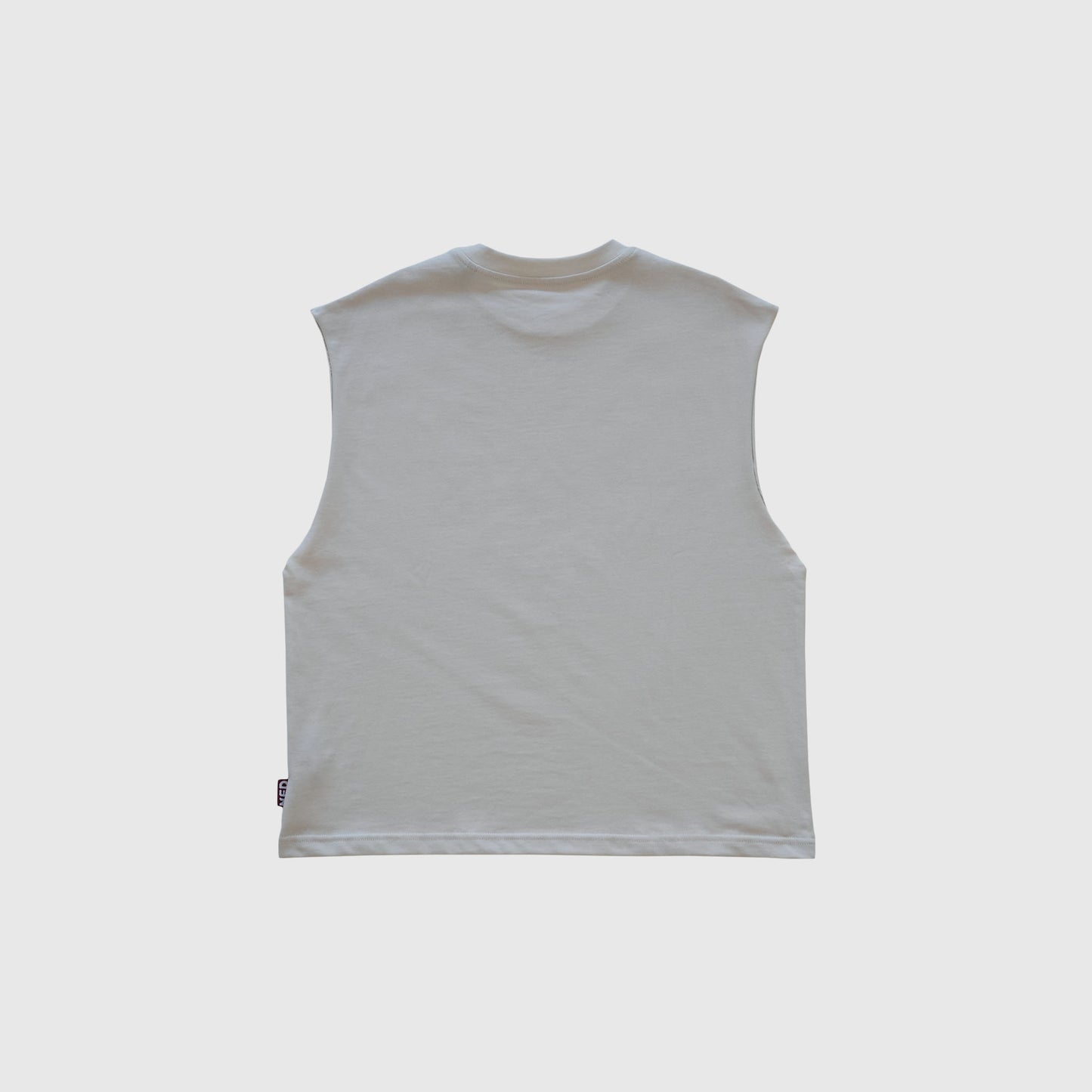 sleeveless_white