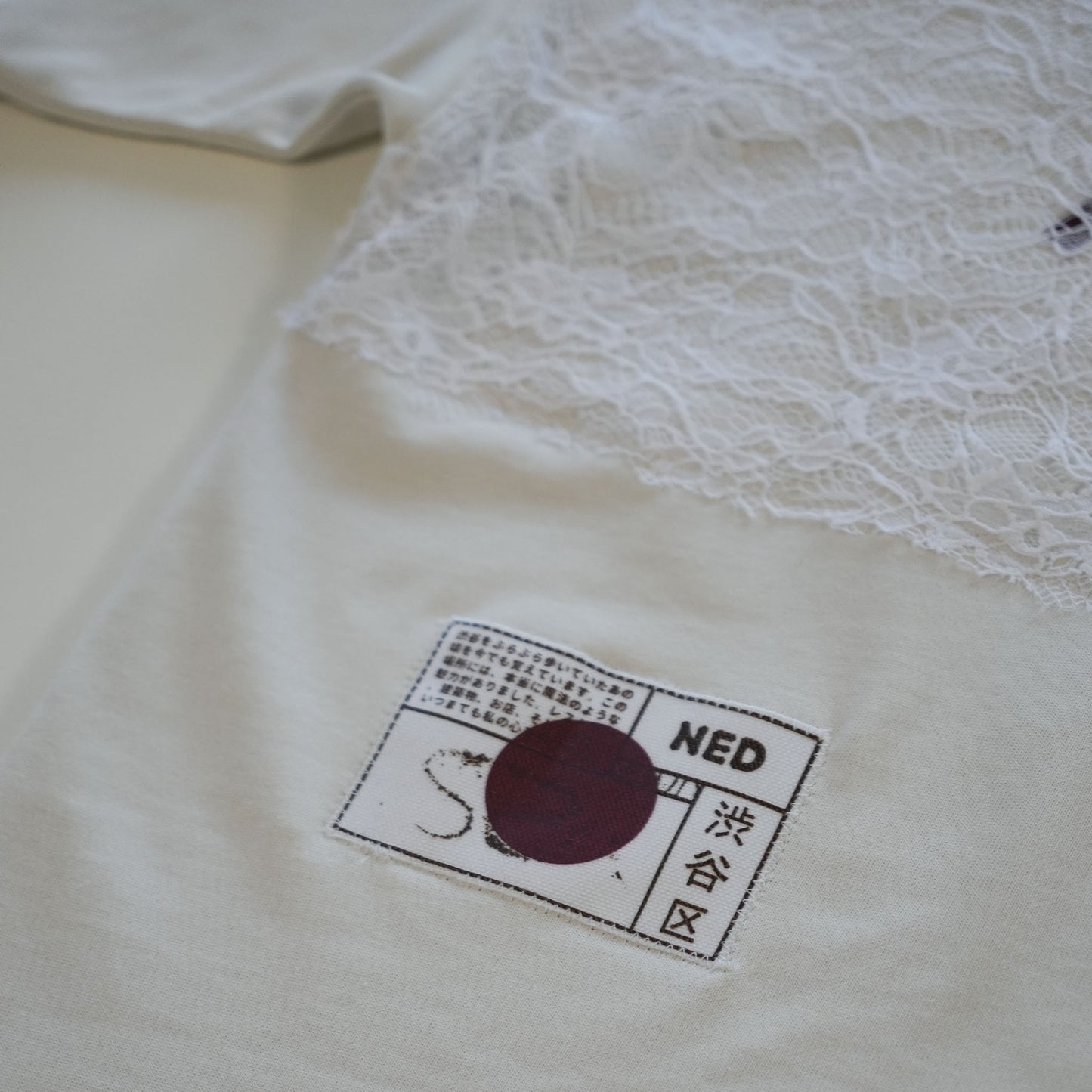 statement_white